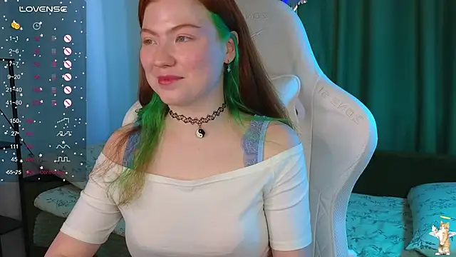 gingercute17 Adlı Modelin Canlı XXX Sohbeti