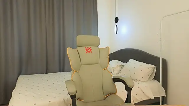 yourrdanceteacher: απευθείας συνομιλία ΧΧΧ