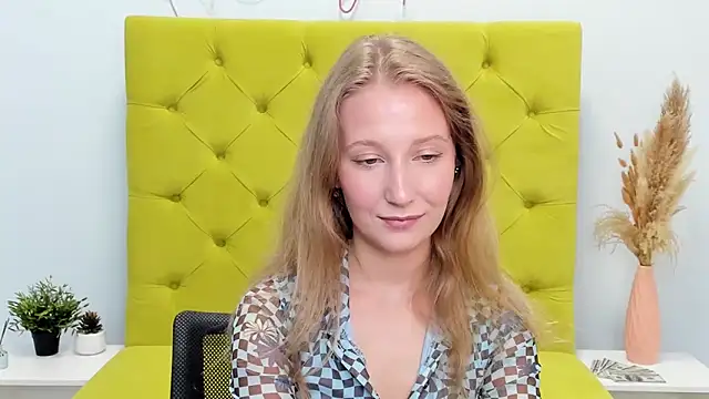 LolaWilsons: онлайн-секс-чат