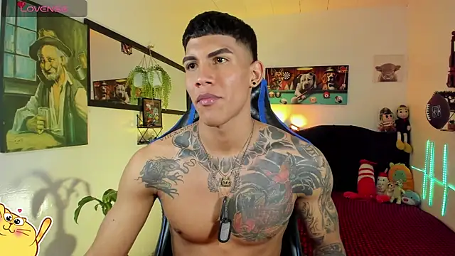 Damian_latinxxx's Live XXX Chat