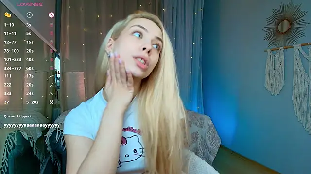 ShinyBarbie's Live XXX Chat