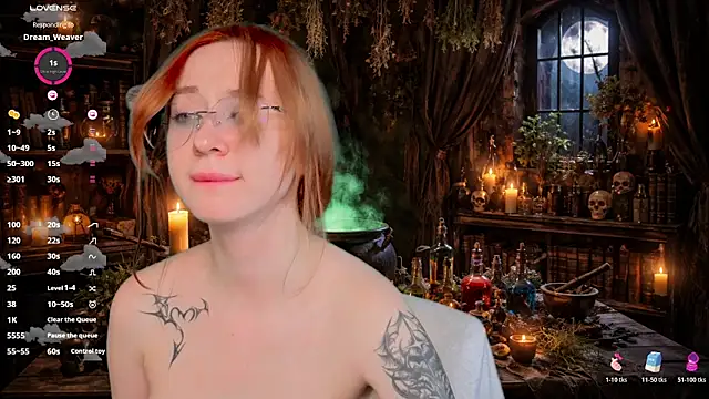 WICKEDEMBER's Live XXX Chat