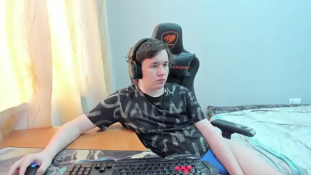 Вебкам-шоу iliaskrislove