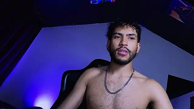 Webkamerová show 3v1l