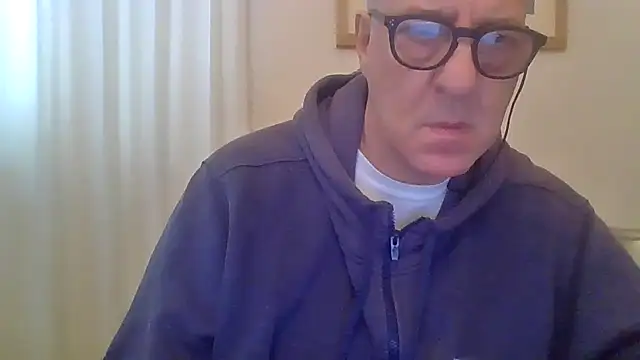 ANONIMO7735 在線直播表演