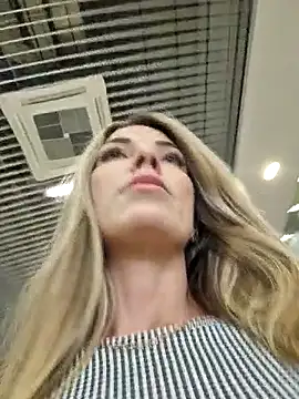 Anna_Nights 现场XXX聊天