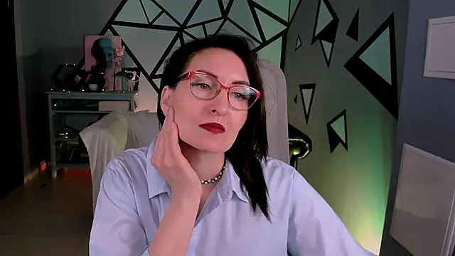 UnaTerra 现场XXX聊天