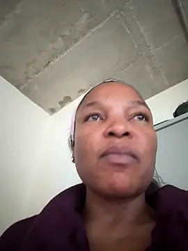 slimcateee: онлайн-секс-чат