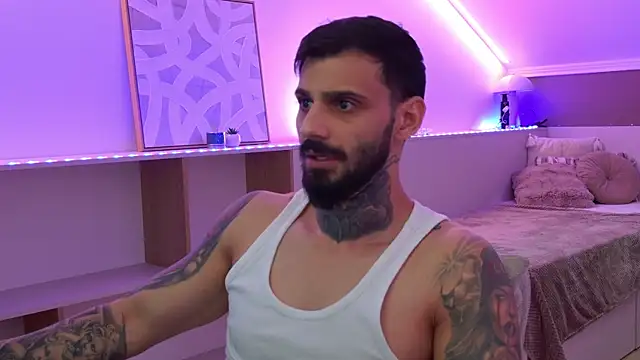 Онлайн чат XXX TristanGrey