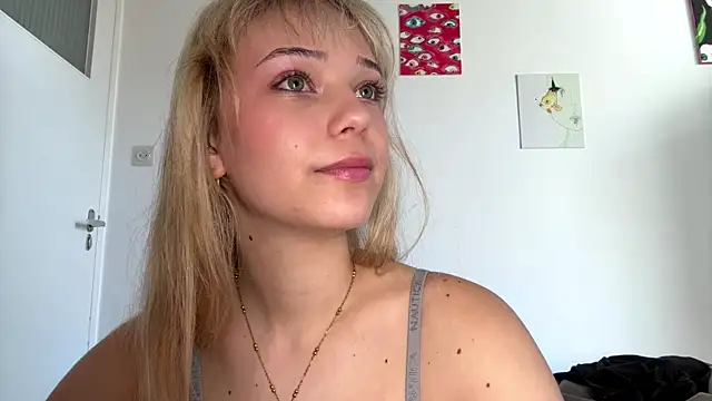 Živý XXX chat SourMidday