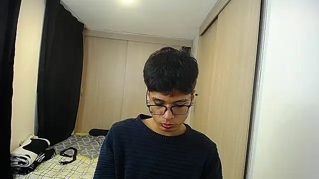 ronald_maximo19 élő XXX-chatje