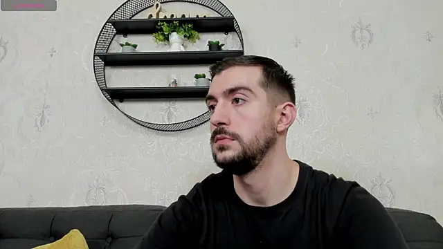 Dylan_Best 即時 XXX 聊天