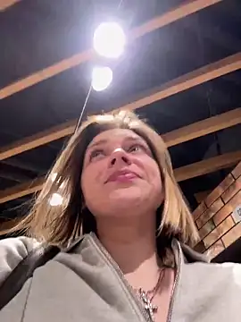 XXX chat uživo modela ValenciaShock