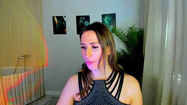 PassionGlow live XXX chat