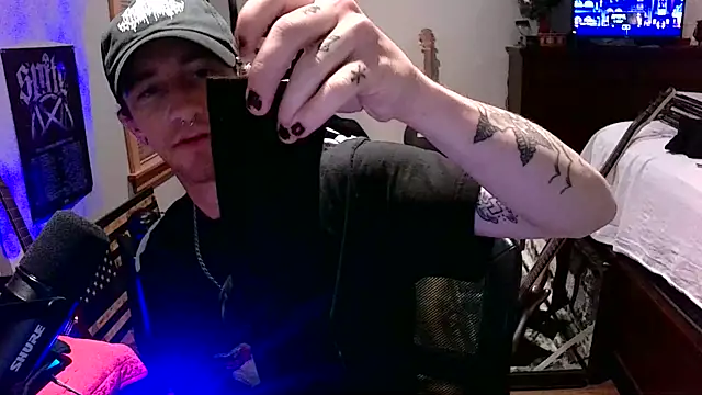 Webkamerová show LEVIATHANX666