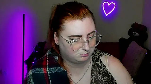 Alicia_love00 Adlı Modelin Canlı XXX Sohbeti