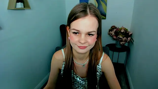 MidnighteAura's Live XXX Chat