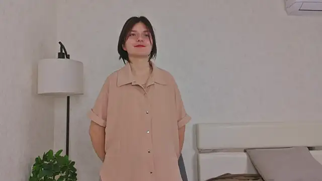 NyraVesperis Adlı Modelin Canlı XXX Sohbeti