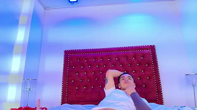 Jaden_and_sofia's Live XXX Chat