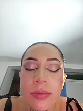 Kollontai's Live XXX Chat