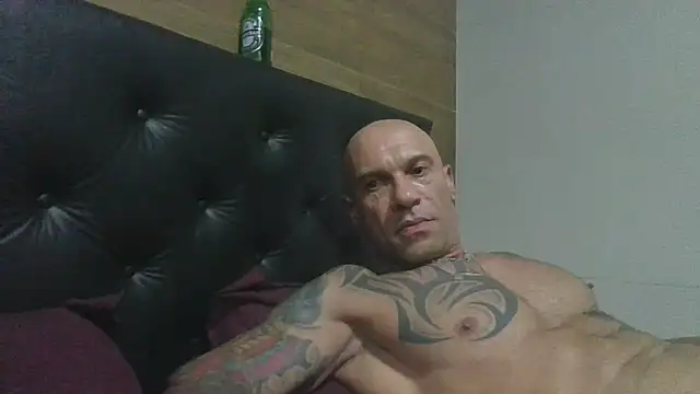 ArcanjoBlackxxx webkamerás műsora