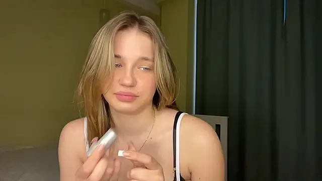 EarthaStinett's Webcam Show