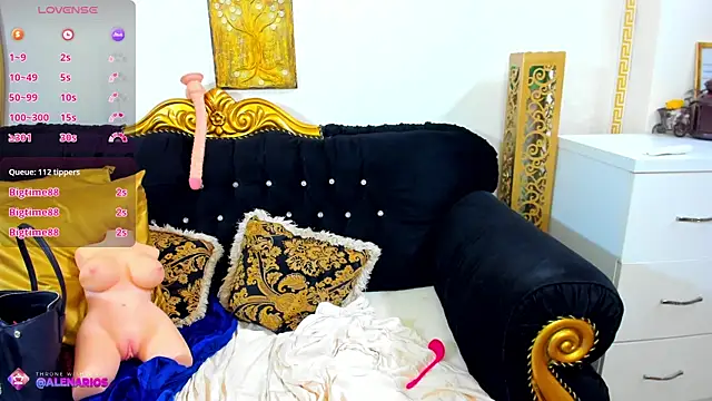 AlenaRios élő XXX-chatje