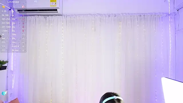 ItsJuli's Live XXX Chat