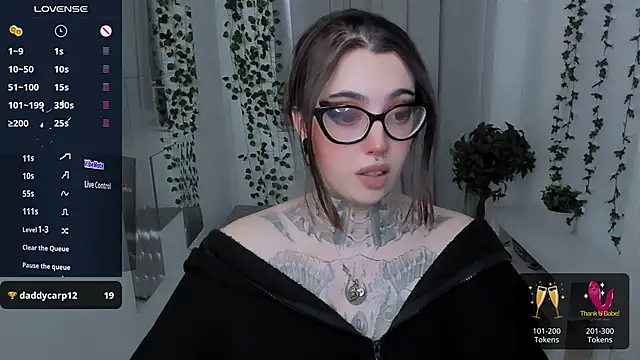 Dixi_Pixi_'s Live XXX Chat