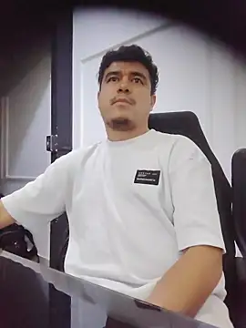 The_intruder_ – webcam-show