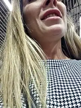 แชท XXX สดของ Anna_Nights