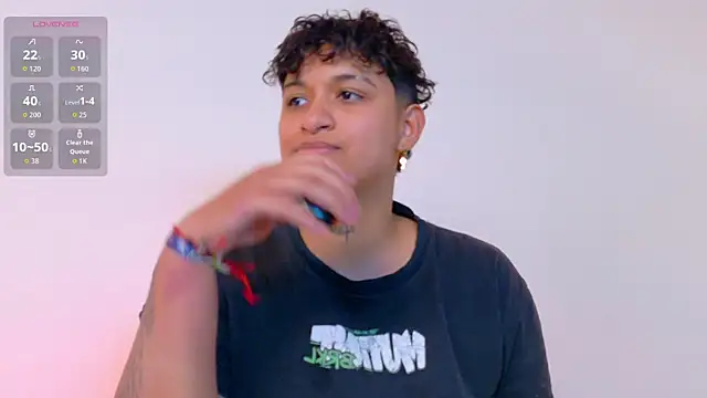 DominickJoness Live XXX-Chat