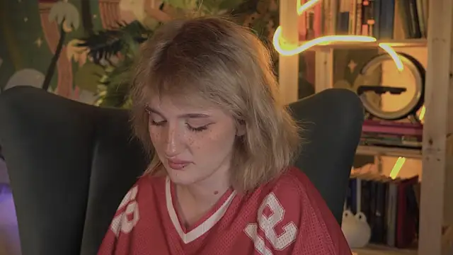 ELLIEJAY's Live XXX Chat