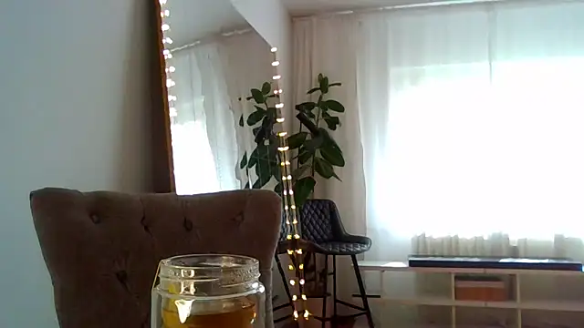 Ms-Lust1- Adlı Modelin Canlı XXX Sohbeti