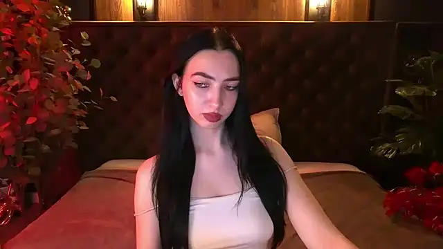 WildKittenX_'s Live XXX Chat