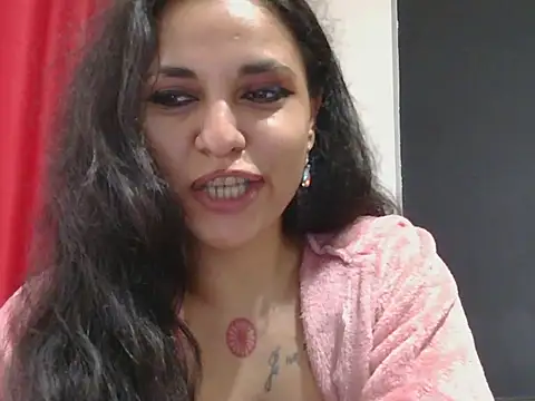 HotJanetta Adlı Modelin Canlı XXX Sohbeti