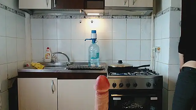 CharmingLadyMira Live XXX-chat