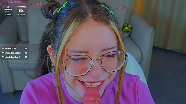 kate__rIna Live XXX Chat