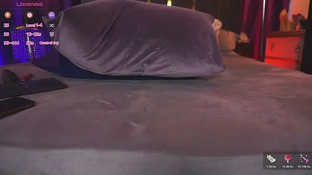 EmpressDesires' Live XXX Chat