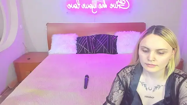 Pokazy przed kamerką – MagicEyess