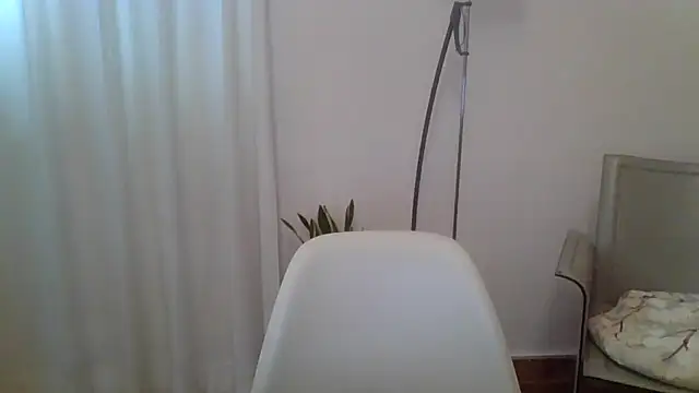 عرض كام ANONIMO7735