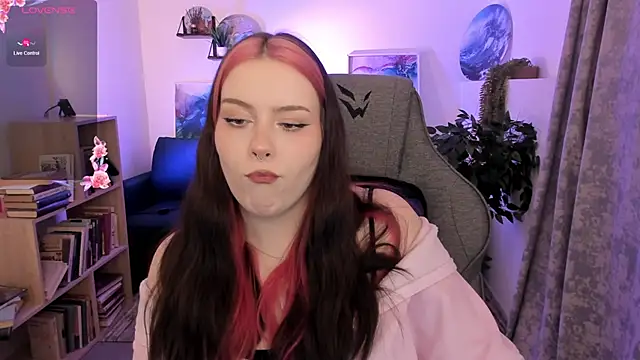 Chat XXX ao vivo de CoraMiel