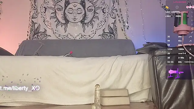 VivienneWest Obrolan Langsung XXX