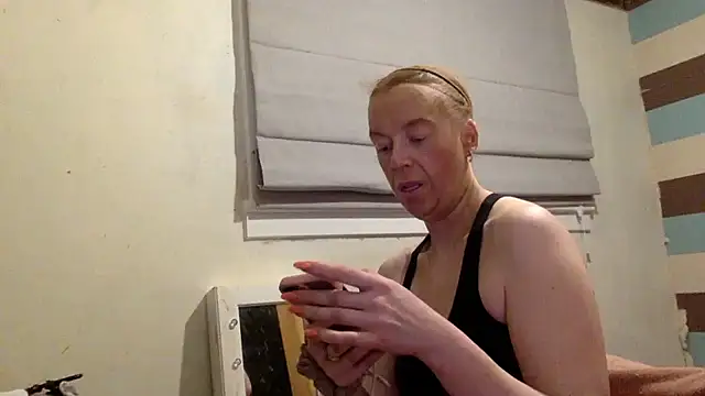 Bellababexox's Webcam Show