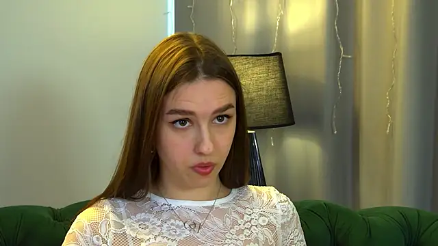 AliceAtkins' Live XXX Chat