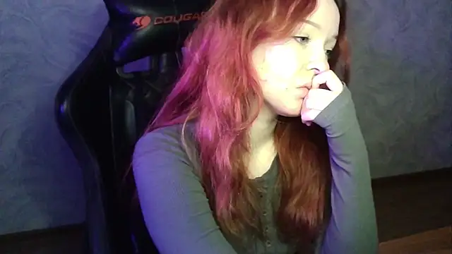 دردشة Buffy_Wow الجنسية المباشرة