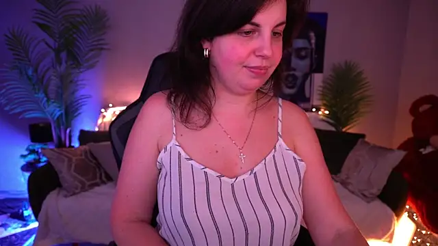 MirandaWong লাইভ XXX চ্যাট