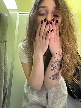 RussianWoman: онлайн-секс-чат