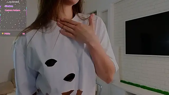 دردشة MeiLiscio الجنسية المباشرة