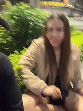 lindaandtonyのウェブカメラショー